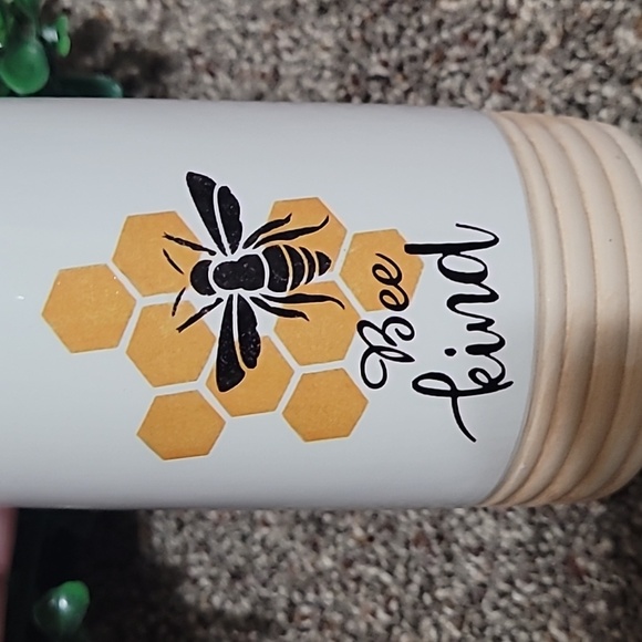 NEW, BEE BUNDLE - Picture 8 of 13